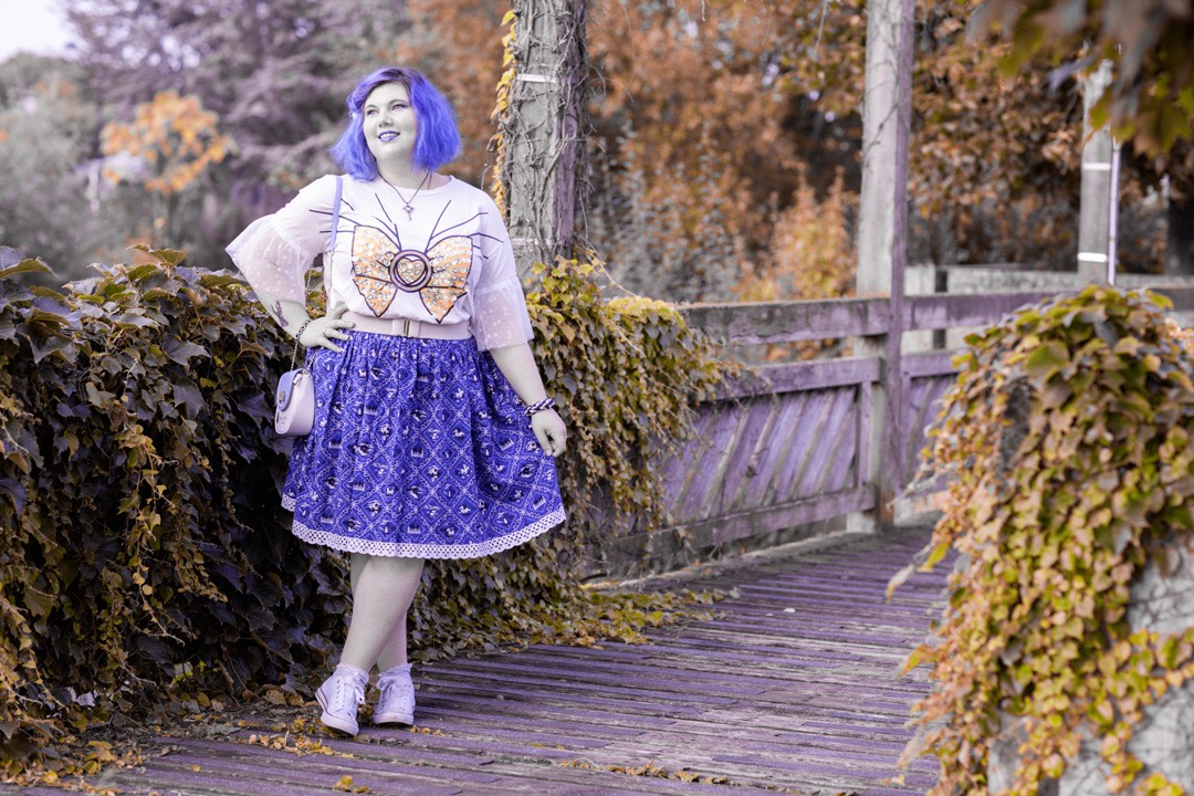 pop culture style, #popculturestyle, legende, bound, animée, japanimation, manga, sailor moon, club dorothé, série television, generation 80, génération 90, jupe, t-shirt, grande taille, curvy, ronde, ecole, back to school, personnage, bleu, mode grande taille, style positive, Ninaah Bulles, alternatif