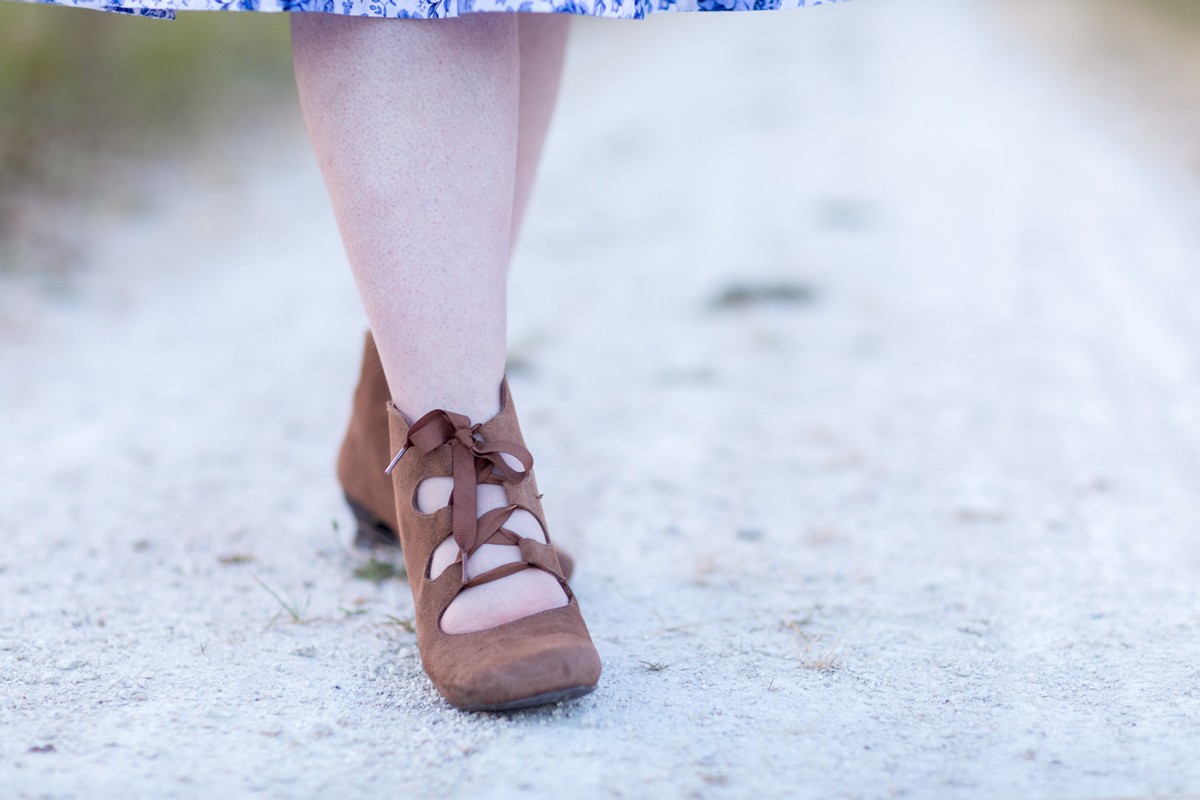 Ninaah bulles, shein grande taille, impressionniste, mlle.botanik, blogeuse, look, diy, couture, jupe, bucolique, chapeau, canotier, fleurs, été