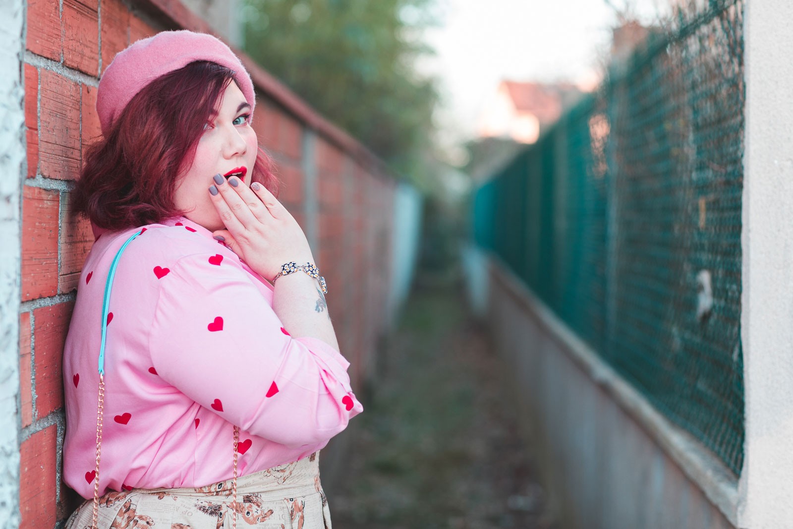 Ninaah Bulles, lapin, diy, mode grande taille, fantaisie, junarose, coeur, rose, collants, ronde curvy, blogeuse