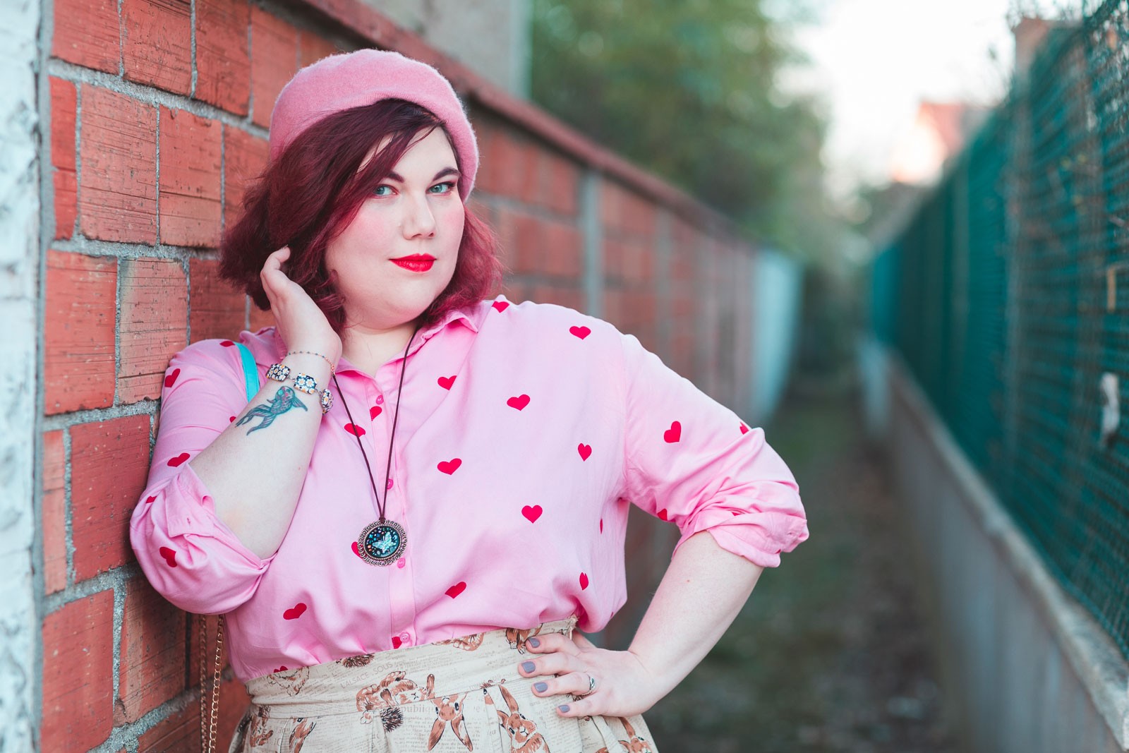 Ninaah Bulles, lapin, diy, mode grande taille, fantaisie, junarose, coeur, rose, collants, ronde curvy, blogeuse