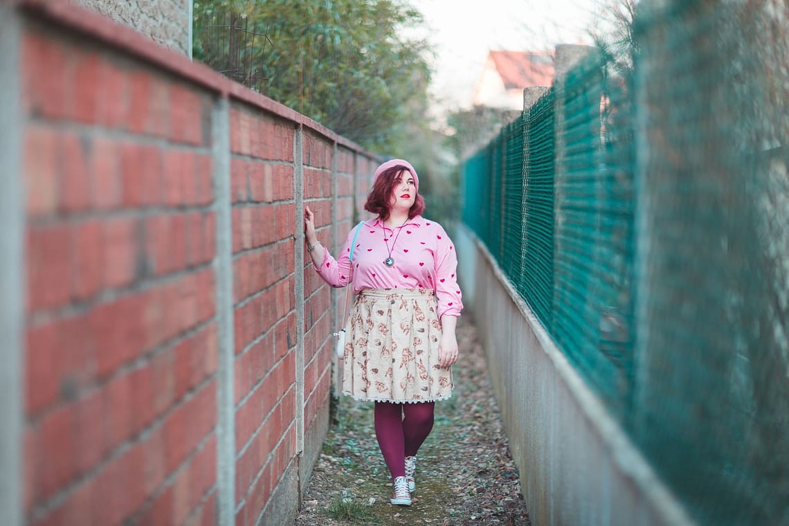 Ninaah Bulles, lapin, diy, mode grande taille, fantaisie, junarose, coeur, rose, collants, ronde curvy, blogeuse