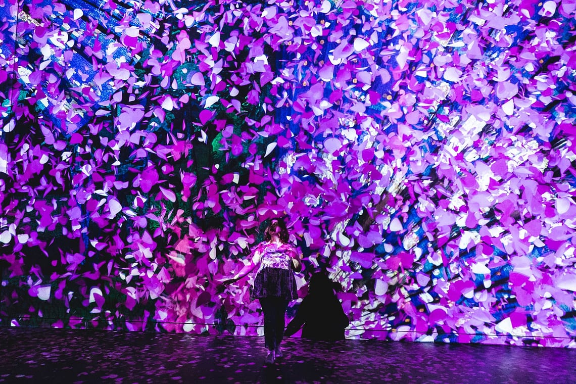 Le Japon rêvé à l’Atelier des lumières, ninaah bulles, exposition