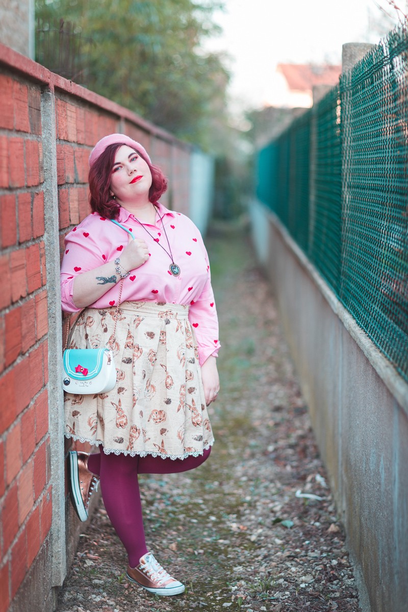 Ninaah Bulles, lapin, diy, mode grande taille, fantaisie, junarose, coeur, rose, collants, ronde curvy, blogeuse