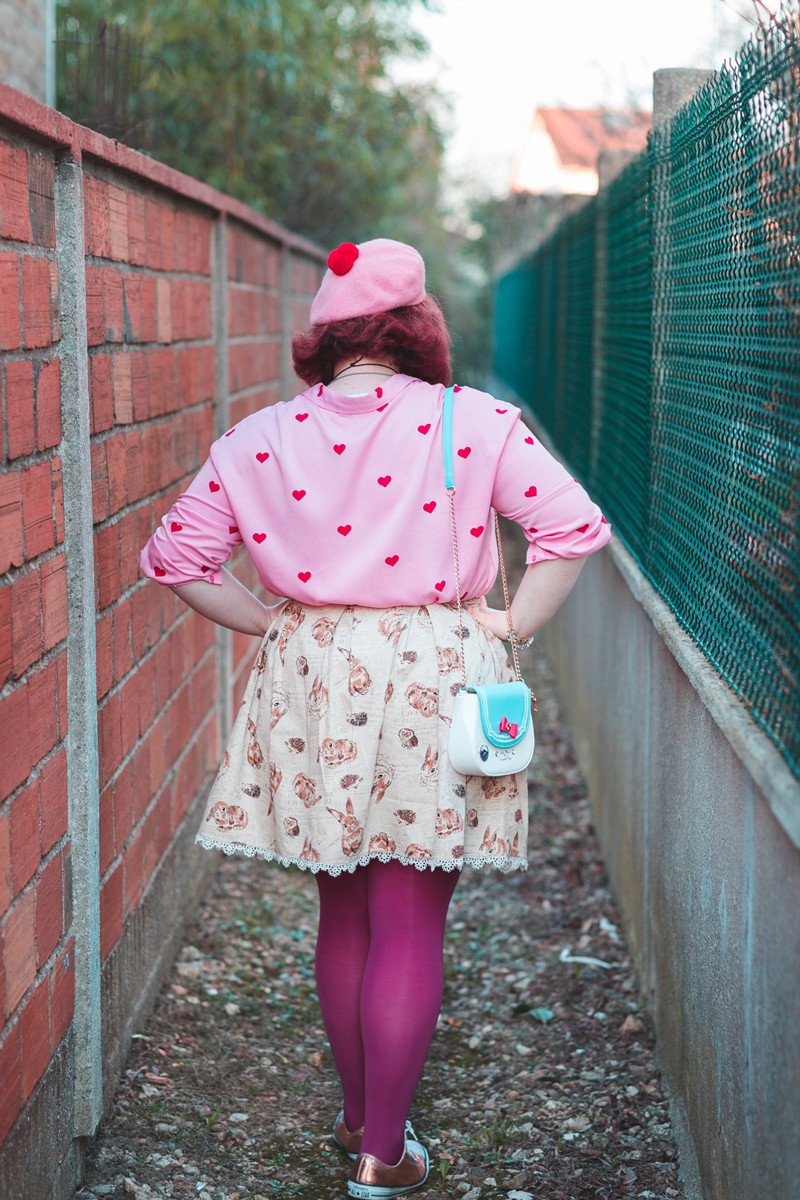 Ninaah Bulles, lapin, diy, mode grande taille, fantaisie, junarose, coeur, rose, collants, ronde curvy, blogeuse