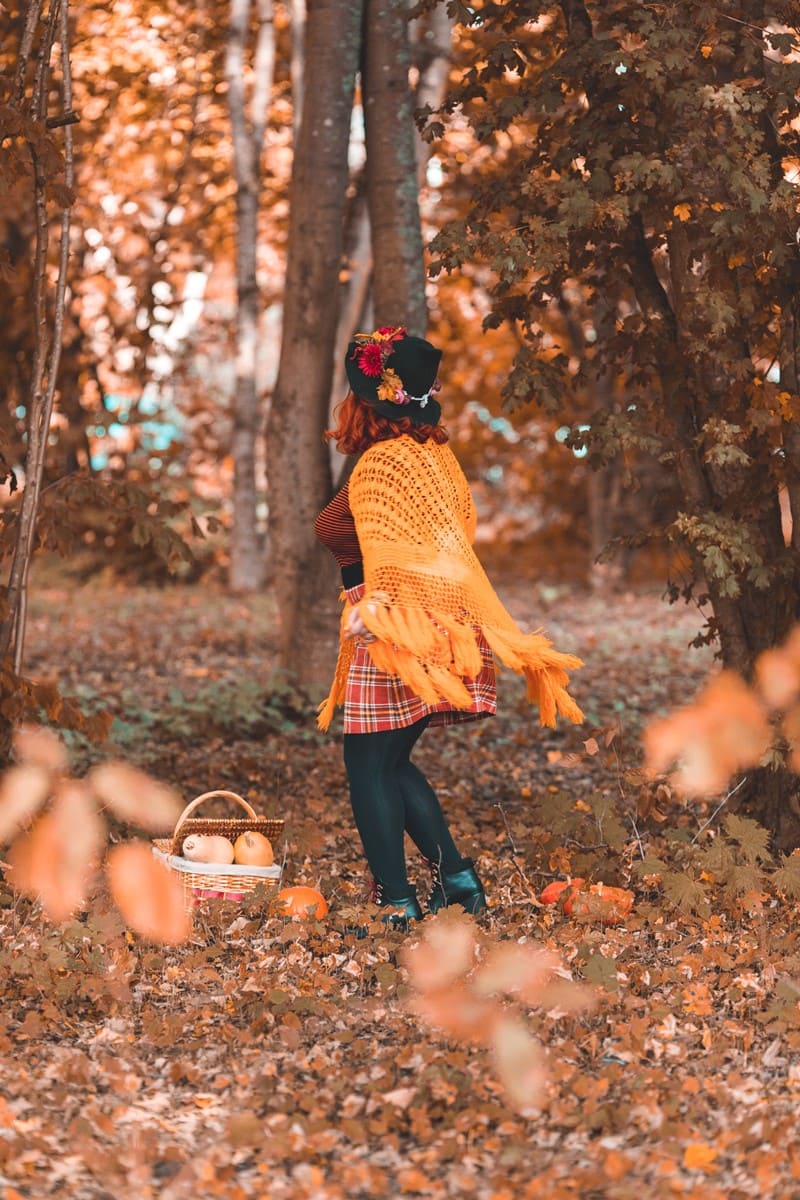 ninaah bulles, citrouilles, citrouille, halloween, sorciere, grande taille, shein, c et a, look, ginger hair, witch, shein plussize